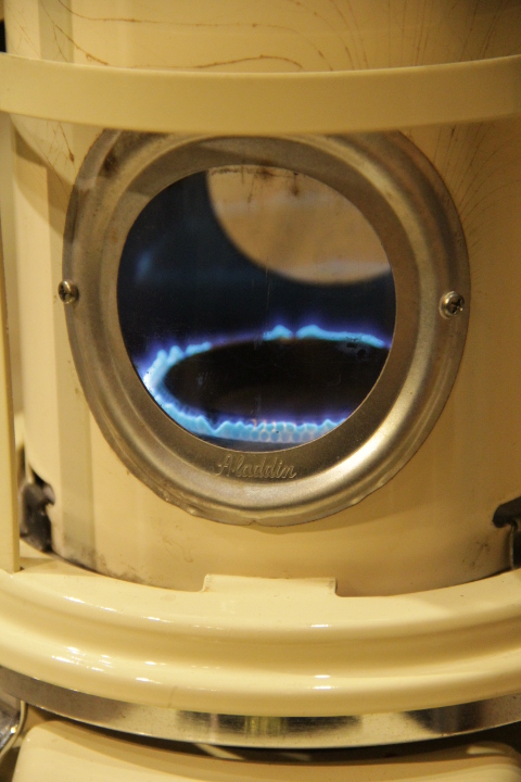 画像: Aladdin Blue Flame Heater,アラジンSeries39,1986　芯交換済