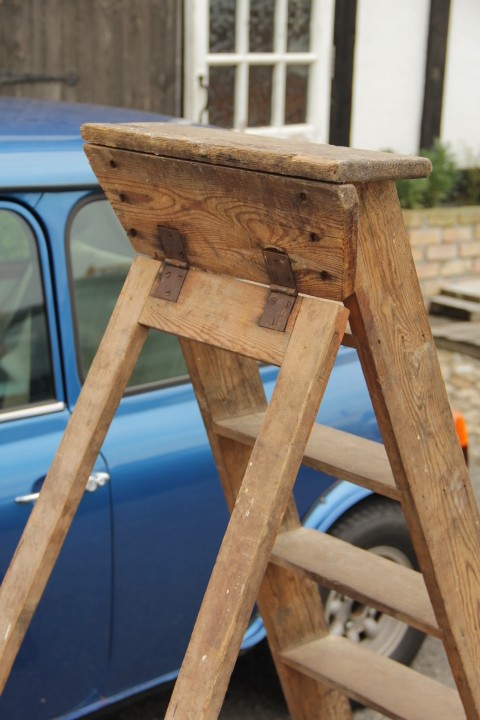 画像: イギリス製アンティークラダー,脚立,ハシゴ
