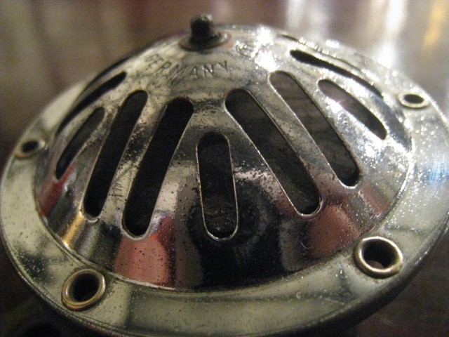 画像:  Vespa Lambretta   Vintage Horn